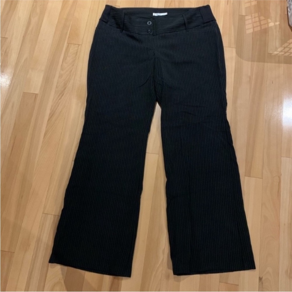 🍼 MAKE AN OFFER Women’s Ricki’s Expecting Maternity pinstriped dress pants-sz 12